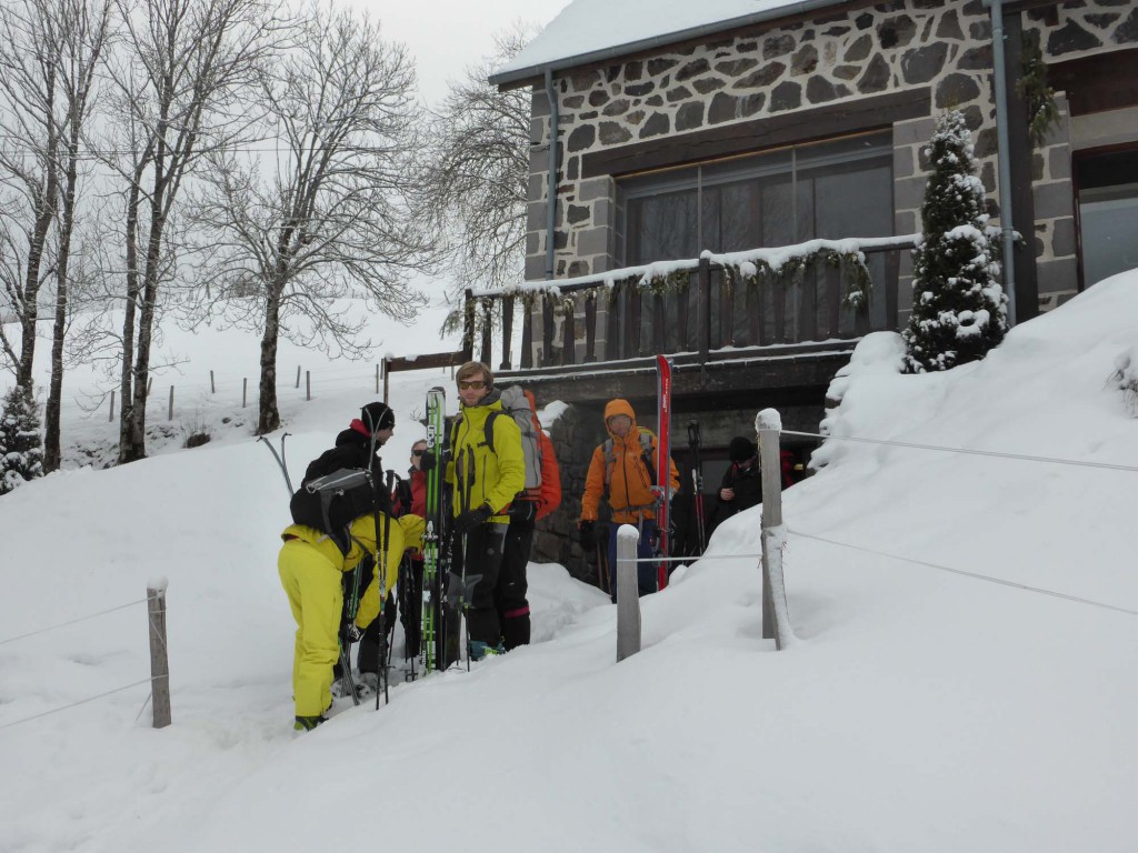 gite du puy mary-cantal-hiver-neige (1)