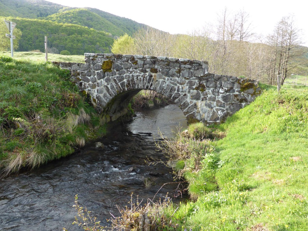 gite du puy mary-le claux-cantal-partimoine (13)