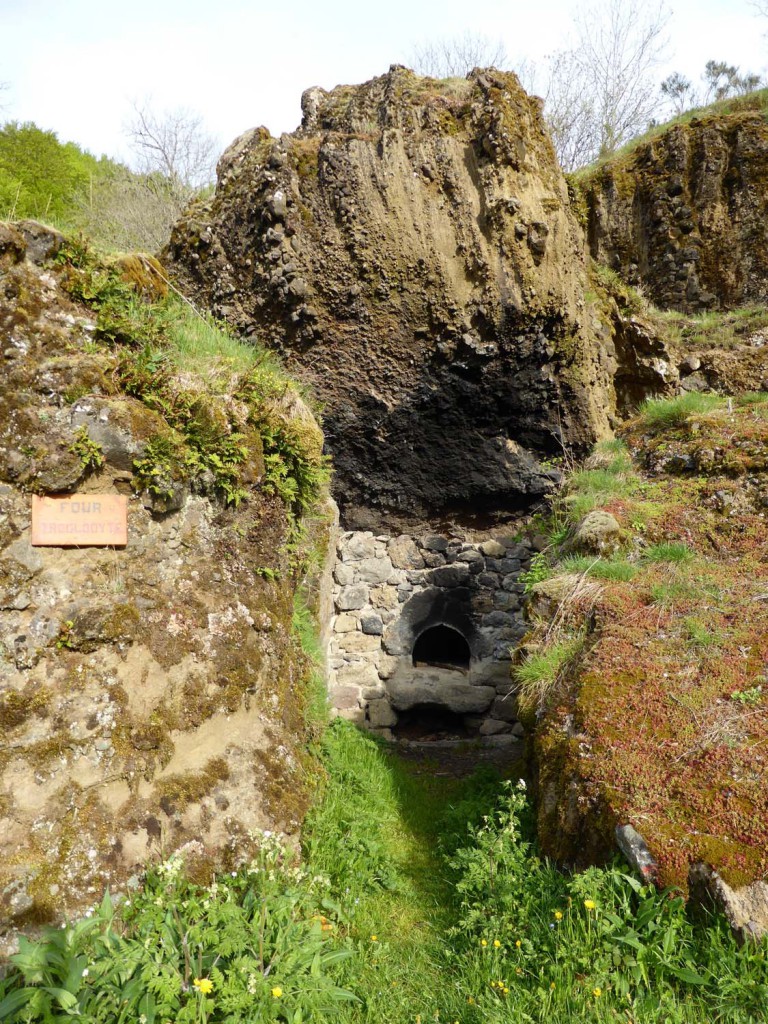 gite du puy mary-le claux-cantal-partimoine (14)