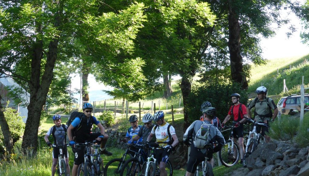 gite du puy mary-cantal-balade velo (1)